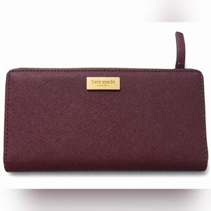 ✨ Kate Spade Burgundy Saffiano Leather Zip Wallet ✨